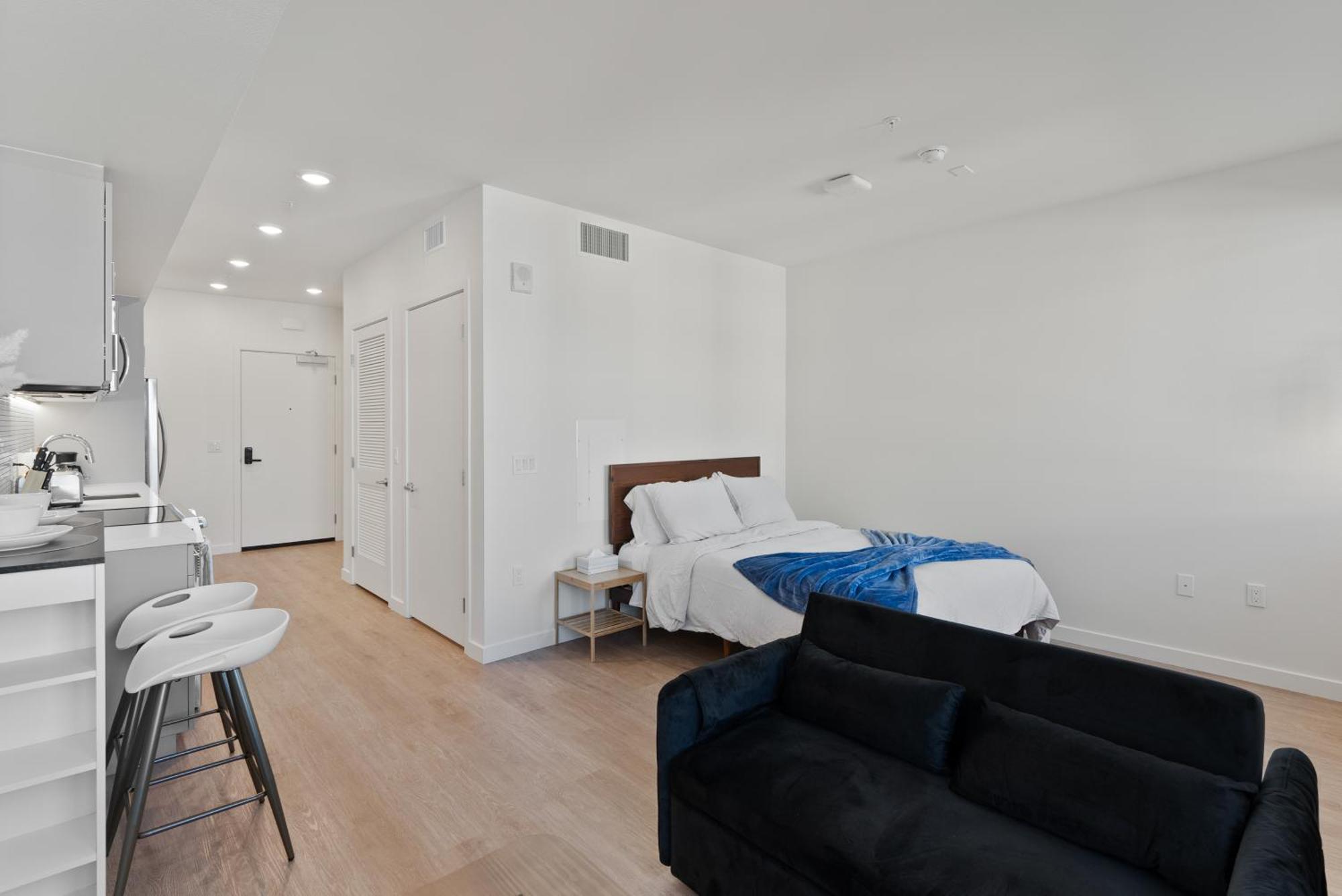 Bright Studio On Sunset Blvd, Free Parking, Gym, And Pool Los Ángeles Exterior foto
